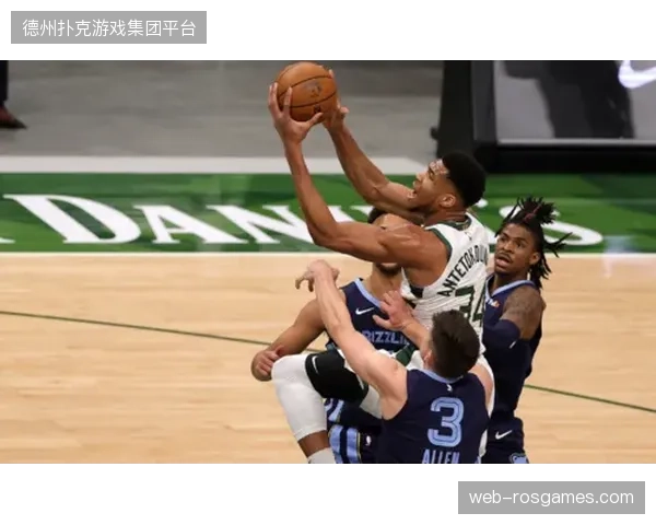 德拉富恩特延续西班牙传控基因，但球队在肋部渗透和禁区终结环节仍存明显短板